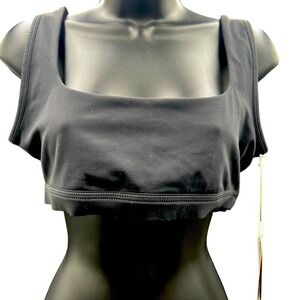 New Logilates black crisscross square neck bra size medium no pads.‎ NWT